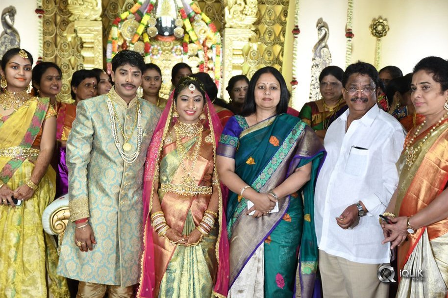 Celebs-at-C-Kalyan-Son-Wedding-Reception